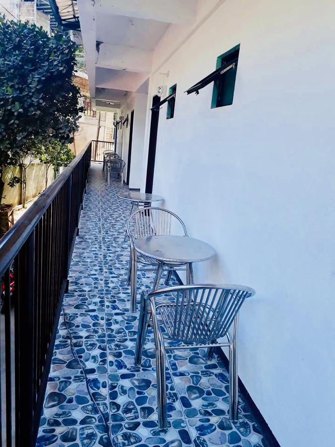 Ahras Place Coron Exterior photo