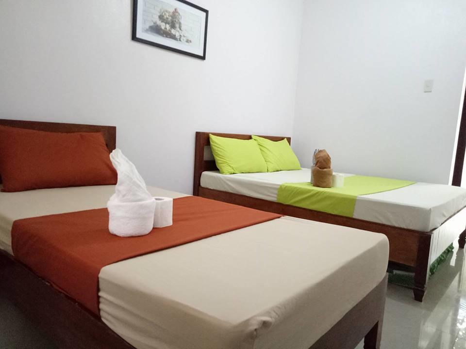 Ahras Place Coron Exterior photo