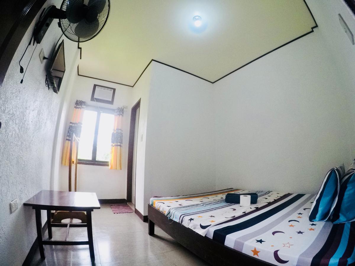 Ahras Place Coron Exterior photo